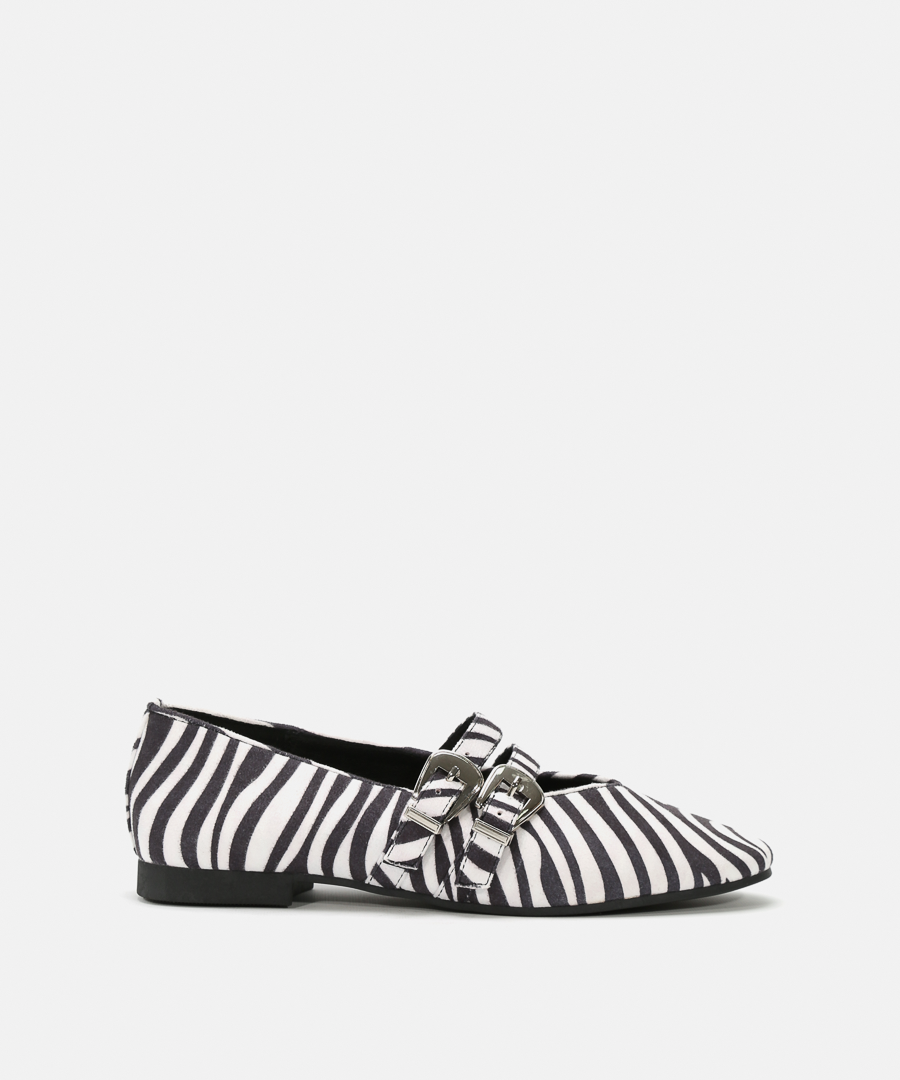 Sabrinas estampado zebra image number null